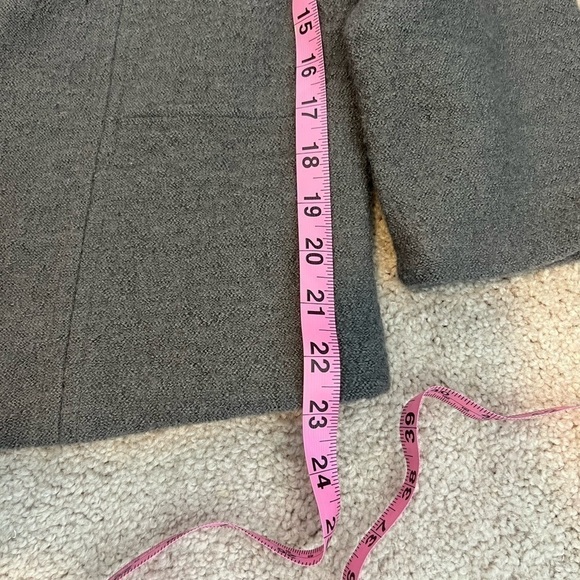 cynthia Rowley Women’s Gray Wool Sweater Size Medium - Picture 7 of 8
